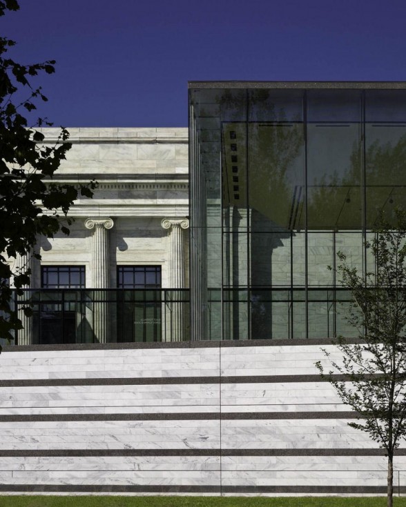 Cleveland Museum of Art by Rafael Vinoly Architects, United States