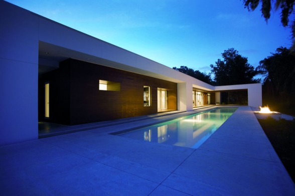 for a convincing wood effect design by Resysta International GmbH